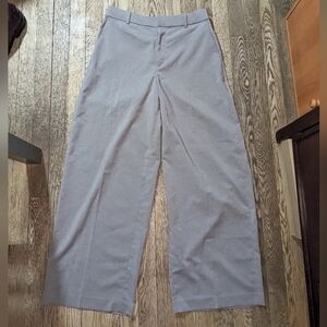 Uniqlo Women's Gray Wide-Leg Pants